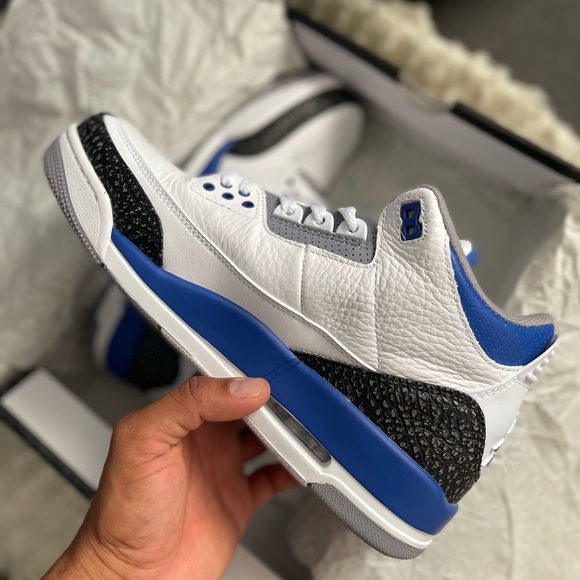 Jordan Retro 3 “Racer Blue” - Picture 3 of 8